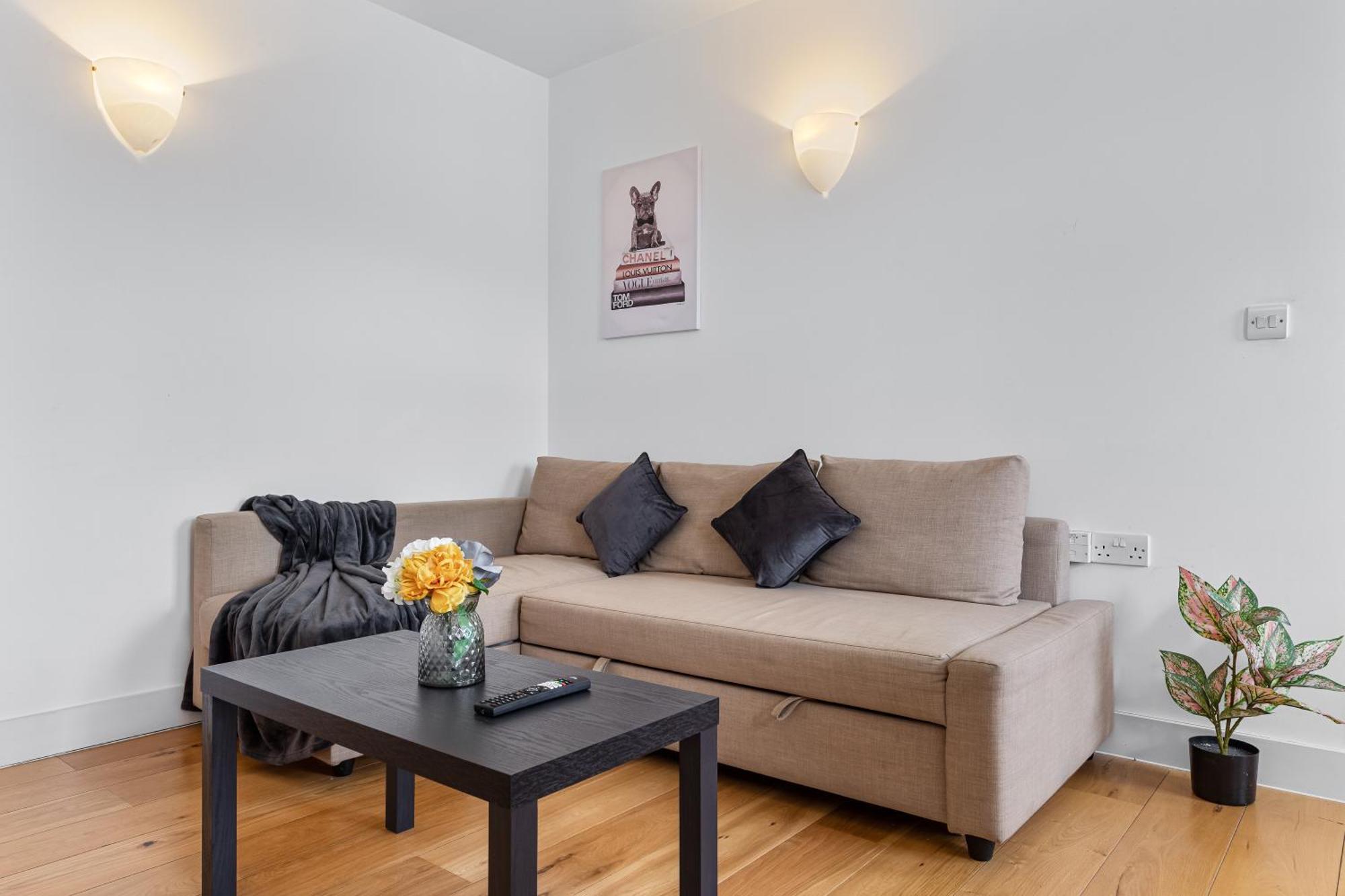 Апартаменты Modern Flat In Stockwell, 10 Mins From Oxford Circus *