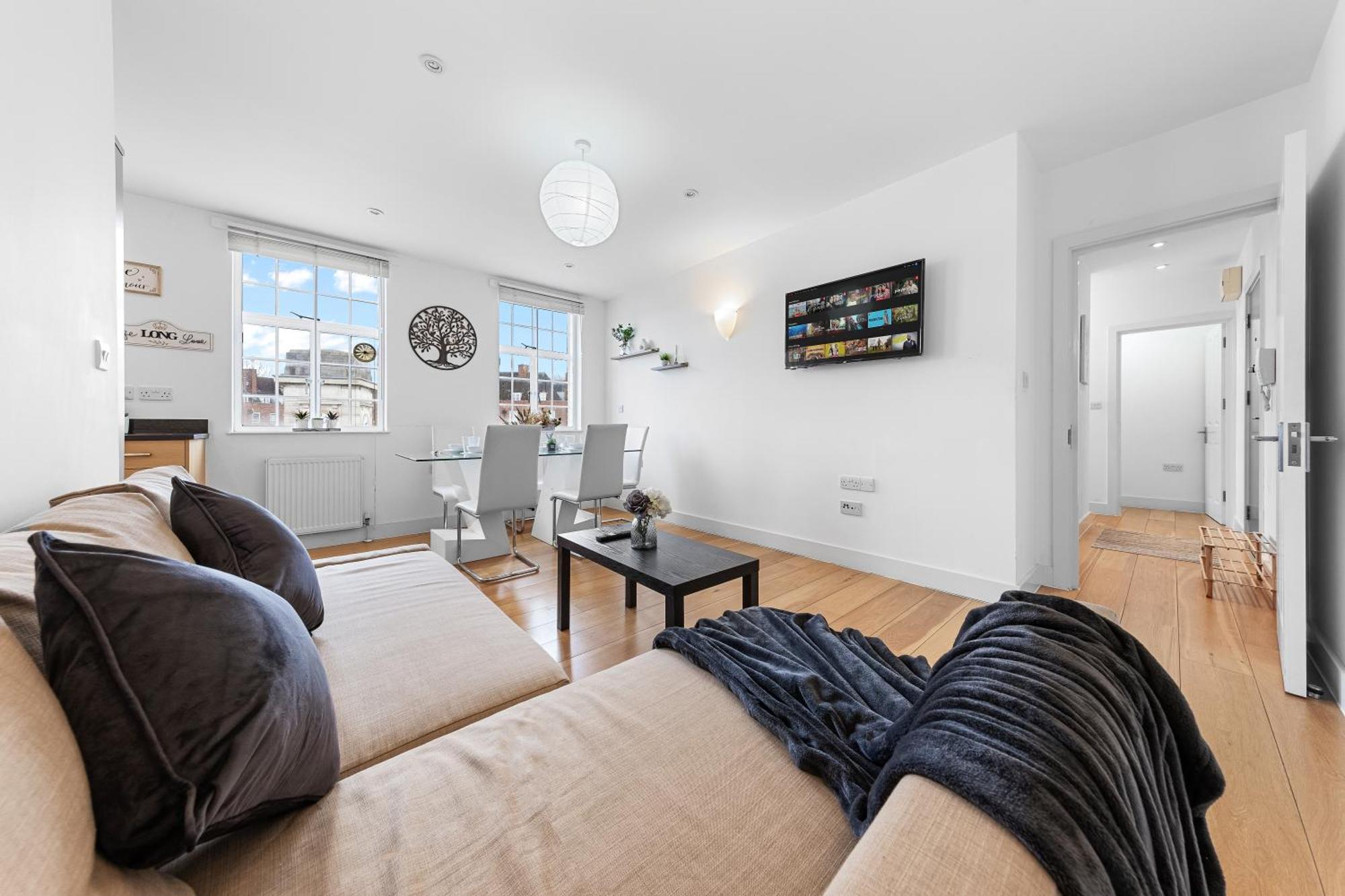 Modern Flat In Stockwell, 10 Mins From Oxford Circus * Лондон