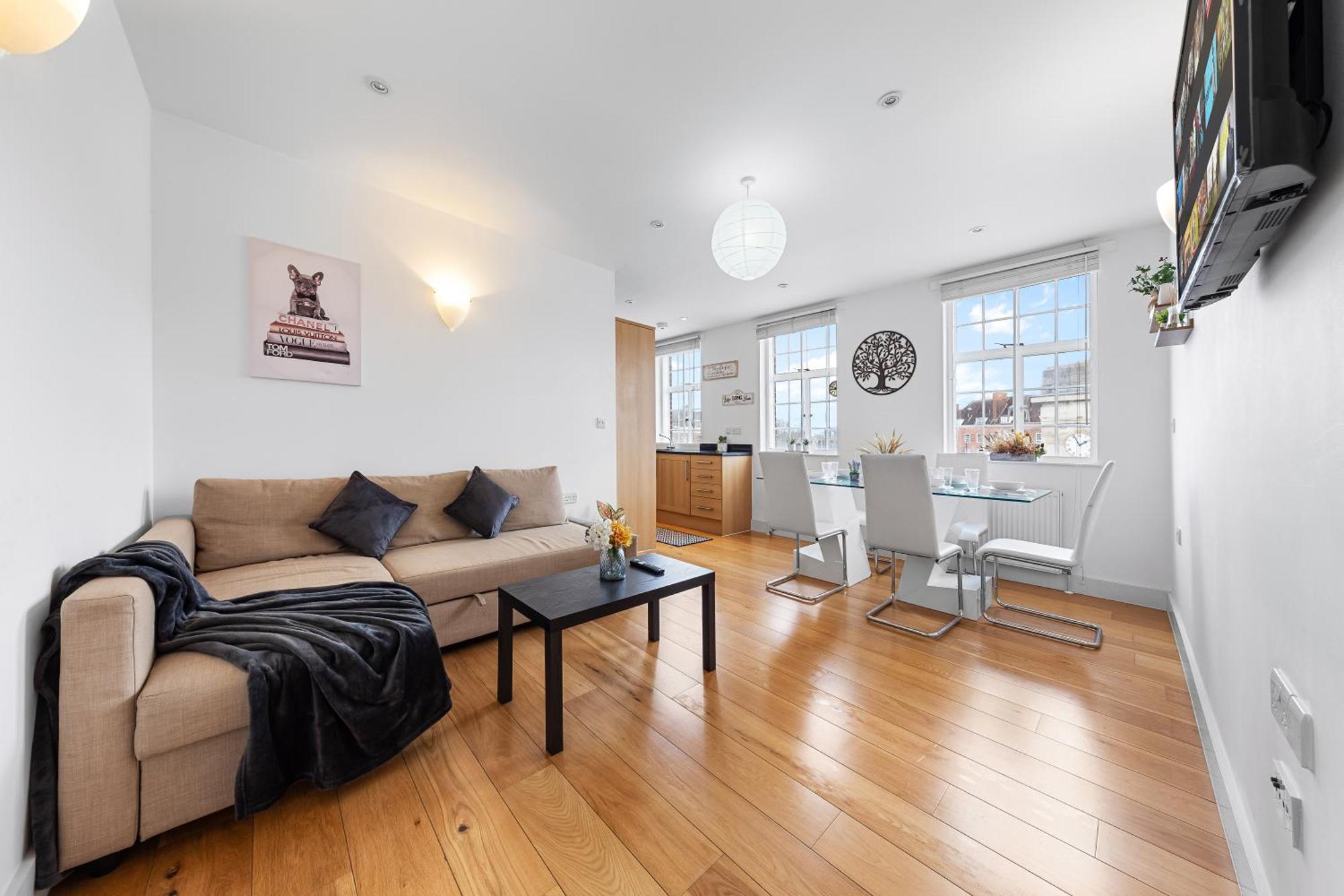 Апартаменты Modern Flat In Stockwell, 10 Mins From Oxford Circus