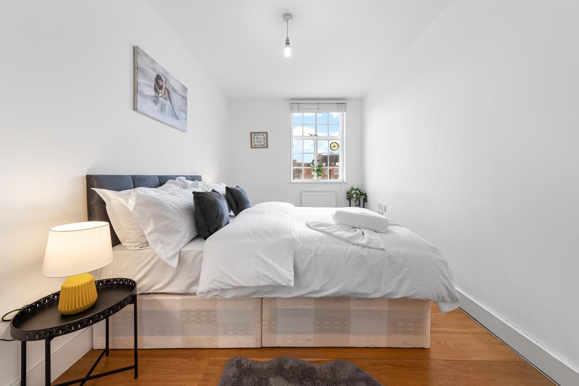 Апартаменты Modern Flat In Stockwell, 10 Mins From Oxford Circus *